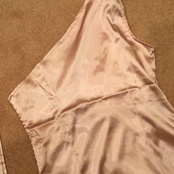 New Satin Evening dress - Picture 9 of 14